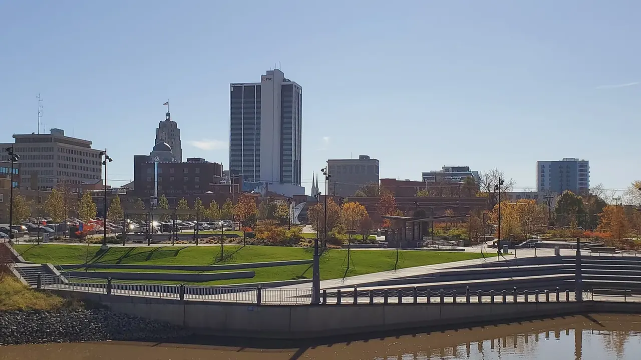 Fort Wayne skyline