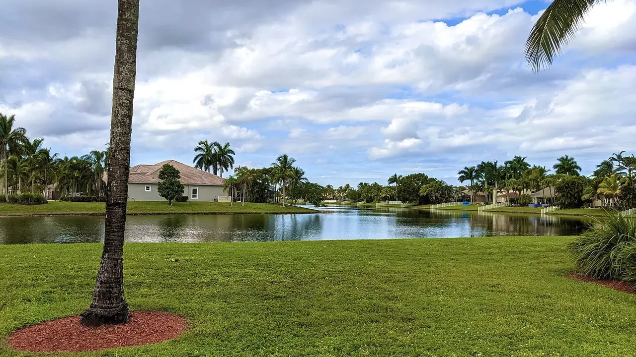 Pembroke Pines skyline